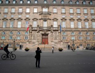 EU leaders plot defense boost in shadow of Denmark drones