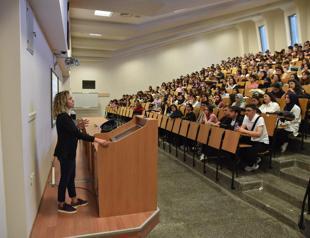 Türkiye to allow academic elite to graduate university in three years