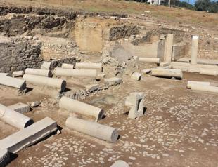 1,800-year-old agora discovered in Metropolis
