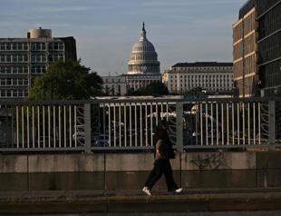 Trump piles pain on Democrats over US government shutdown