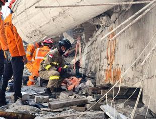 Indonesia school collapse toll rises to 8