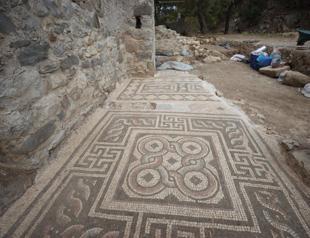 Large Byzantine bath unearthed in Olympos Ancient City
