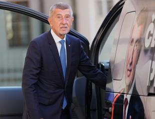 Populist billionaire Babis wins Czech general election