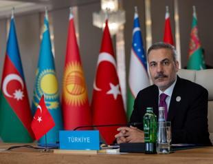 Turkish, Egyptian top diplomats discuss Gaza peace talks