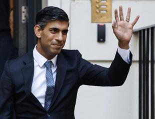 UK ex-PM Sunak lands roles at Microsoft, Anthropic