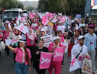 1 in 18 Turkish women face breast cancer risk over lifetime