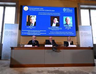 Trio wins economics Nobel for work on economic growth