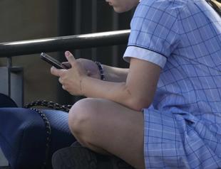 EU lawmakers propose social media ban for under-16s