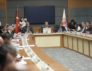 Parliament commission OKs bill on national park regulations