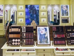 Gucci owner sells beauty division for $4.6 bln