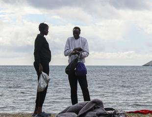 Greece to hand out jail warning to irregular migrants