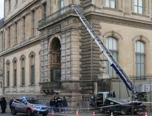 Two suspects arrested after $102 million Louvre jewel heist