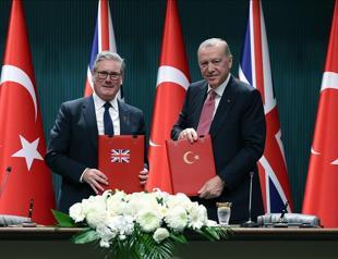 Türkiye, UK sign Eurofighter jet deal during Starmer visit