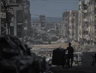 Netanyahu orders fresh Gaza strikes despite ceasefire deal