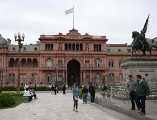 Taxes, labor laws, pensions: what Milei wants to do next