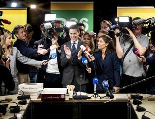 Centrist party wins Dutch election: local news agency