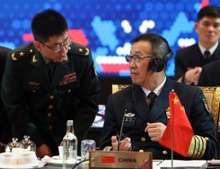 China seeks trust with US, but cautions over Taiwan