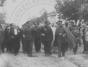 Footage from Iranian Shah’s visit to Türkiye unveiled