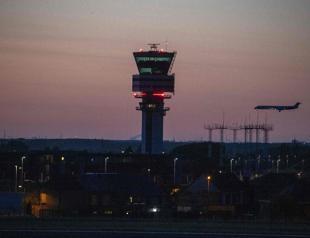 Brussels airport to resume flights after drone sightings