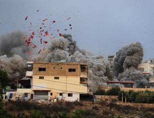 Israel strikes Hezbollah targets in Lebanon