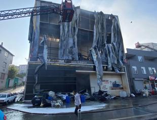 Six dead in perfume warehouse blaze in northwestern Türkiye