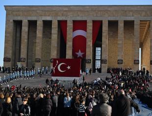 Türkiye marks 87th anniversary of Atatürk’s passing with nationwide tributes