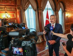 Turkish FM joins Trump-Sharaa meeting at White House