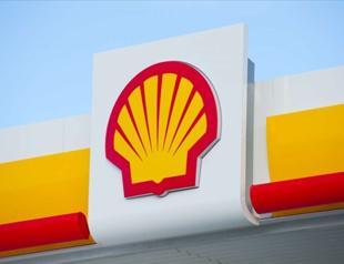 Shell drops two North Sea wind projects in fossil fuel shift