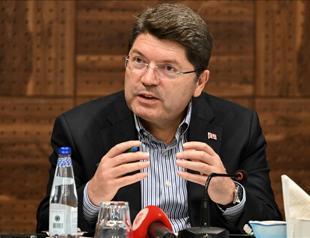 Minister vows to strengthen access to justice