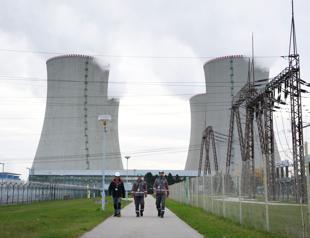Czech Republic plans $19 bln nuclear expansion to double output