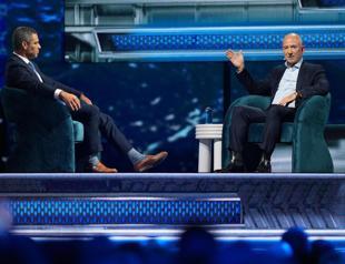 Amazon founder Bezos returns to CEO role with AI startup