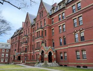 Funding cuts in US spark talks of ‘reverse brain drain’ among Turkish academics