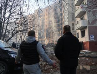 Russian strikes kill 10 as Zelensky tries to revive peace efforts in Türkiye