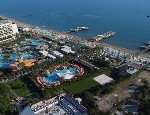 Hoteliers roll out new drive to save water amid climate concerns