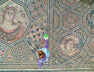 Mosaic with rich depictions unearthed in İznik