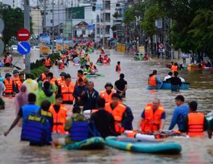 Vietnam flood death toll rises to 90