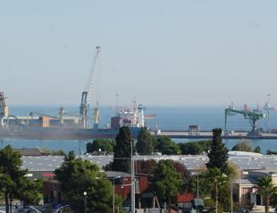 Trade deficit widens 27.6 pct to $7.58 bln in October