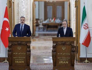 Turkish, Iranian FMs vow to ramp up trade, security ties