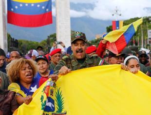 Trump confirms call with Maduro, Caracas slams US maneuvers