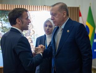 Turkish, French presidents discuss Ukraine war, global issues