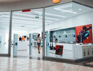 Foreigners to receive dedicated mobile numbers under new draft bill