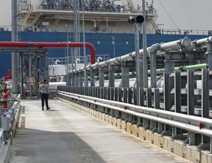 Ankara renews Russia gas contracts for one year, minister says