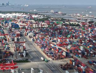 Chinas trade surplus tops $1 trillion despite plunge in US-bound exports