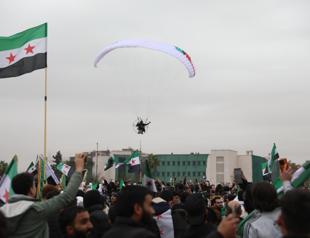 Türkiye vows continued support to Syria on its first anniversary