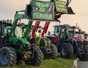 France demands EU-Mercosur trade pact signing be put off