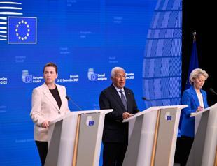 EU agrees 90-bln-euro loan for Ukraine, without Russian assets