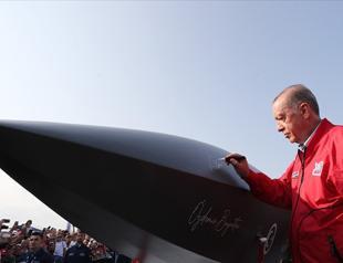 Türkiye ranks 11th in global defense exports: Erdoğan