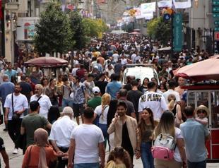 Türkiye increases minimum wage by 27 percent for 2026
