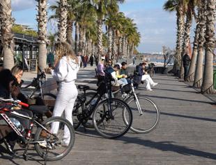 Warm winds briefly ease winter grip across Türkiye