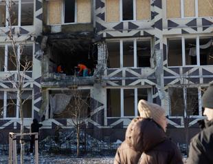 Two killed in series of Russian attacks on Ukraine